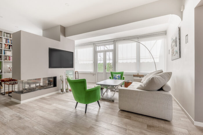 photographie style architectural d'un intérieur de villa après rénovation