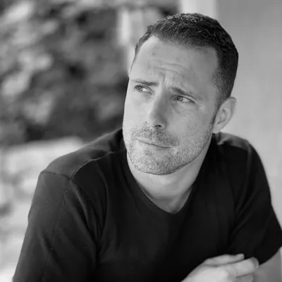 Guillaume MUNERA photographe immobilier et architecture sur toute la Côte d'Azur